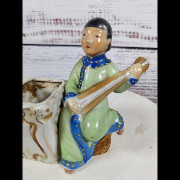 Occupied Japan Vintage Small Planter with figurine - Picture 7 of 7